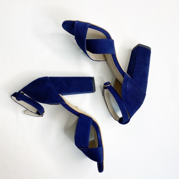 LAST CHANCE for Raye Suede Baker Ankle Strap Block Heel Navy 7.5 - Picture 11 of 11